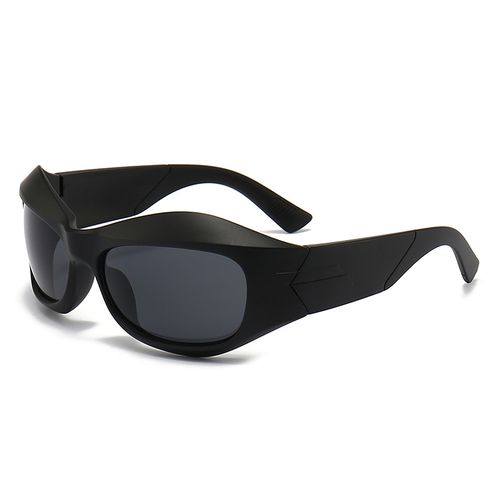 Y2K futuristic celebrity black sunglasses