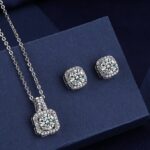 Sophisticated Silver jewelry set