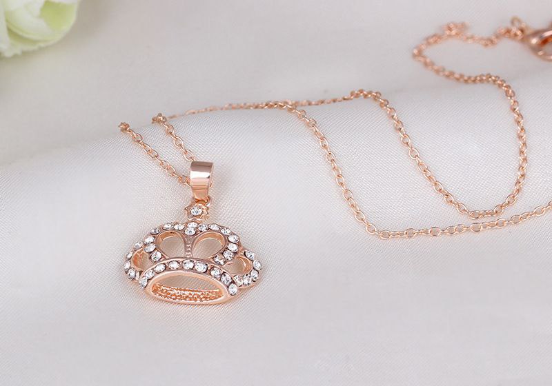 Gold Crown Pendant Necklace