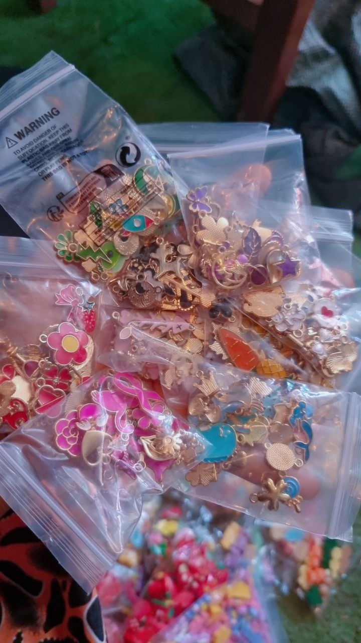 Shapes Bead Charms (1 Piece 600)