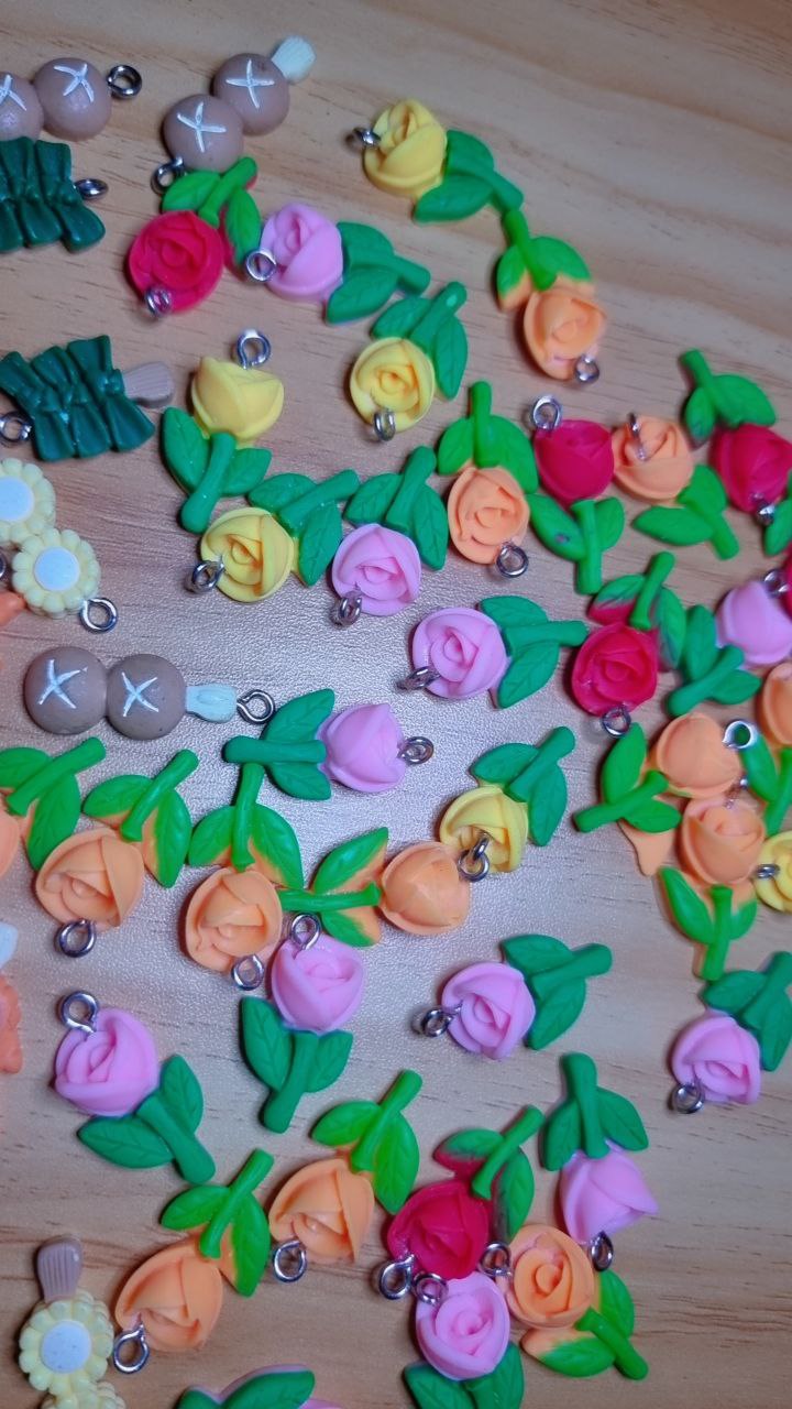 Flower Bead Charms (1Piece 600)