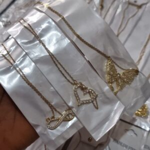 Simple And Classy Necklace (2500 each)