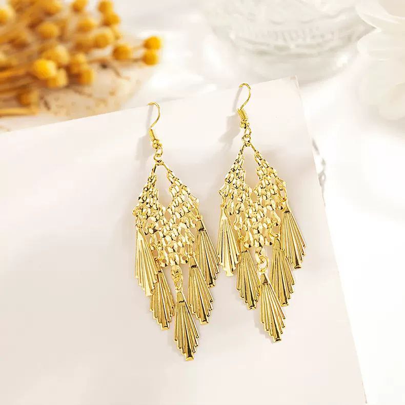 Vintage Hollow Leaf Earrings