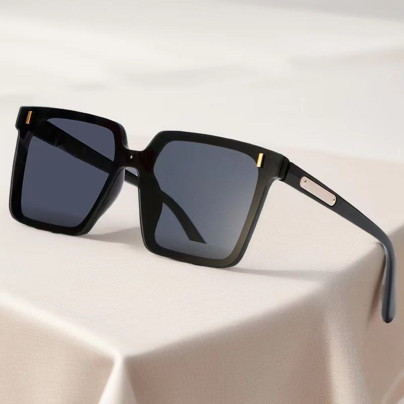 Fashion Vintage Sunglasses For Men (wholesales)