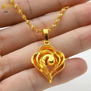 J20 Gold Plated Pendant Necklace