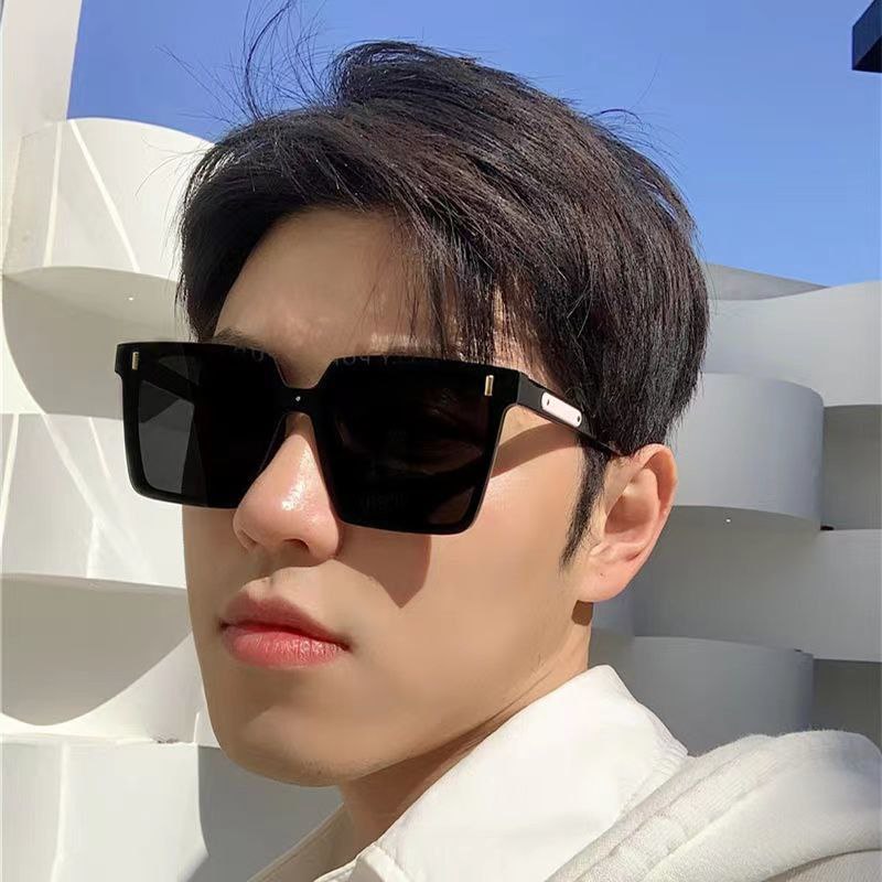 Men Women Square Black Sunglasses - Image 2